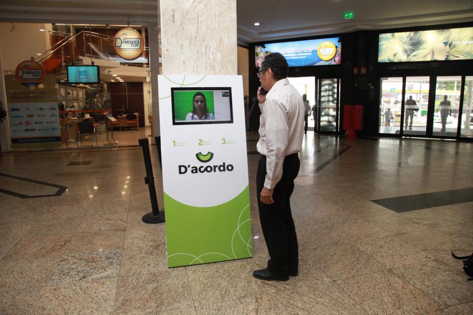 Fornecedor de totem de shopping